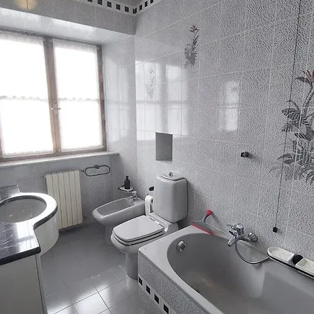 Villa Casa - Vicino Orta San Giulio - 200 Sqm