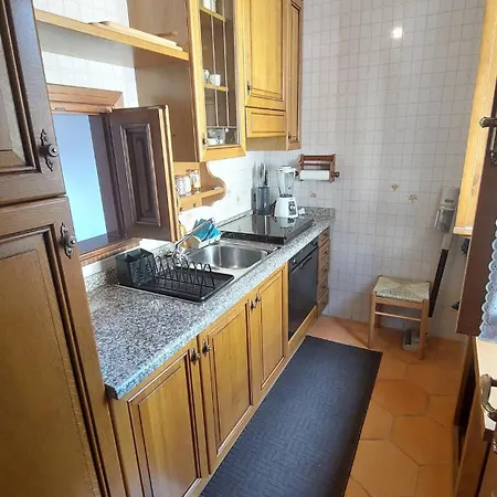 Casa - Vicino Orta San Giulio - 200 Sqm Villa *